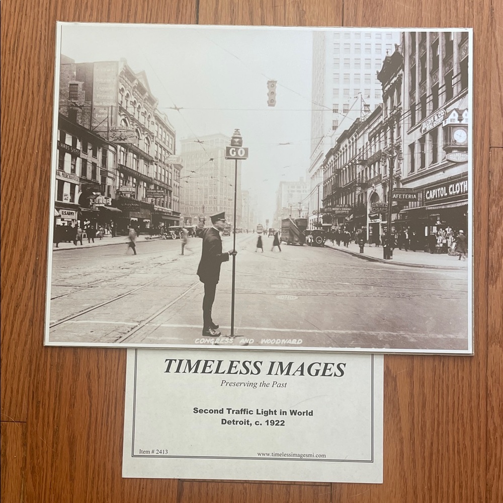 Vintage Detroit Traffic Light Photo Print